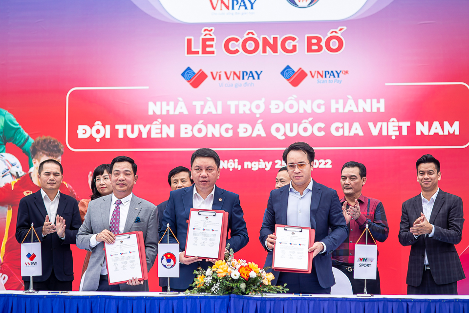 VNPAY chính thức trở thành Nhà tài trợ đồng hành Đội tuyển bóng đá quốc gia Việt Nam